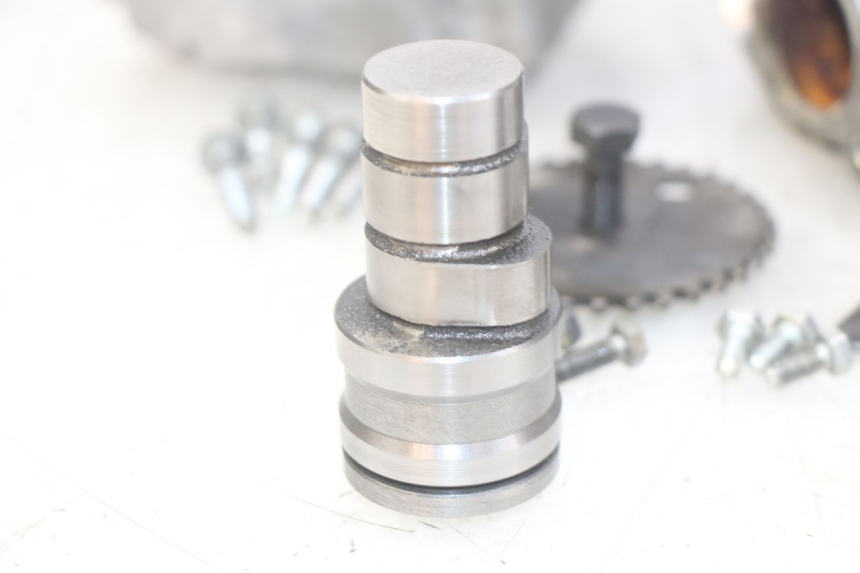 photo de CYLINDER HEAD PEUGEOT ELYSEO 125 (1999 - 2004)