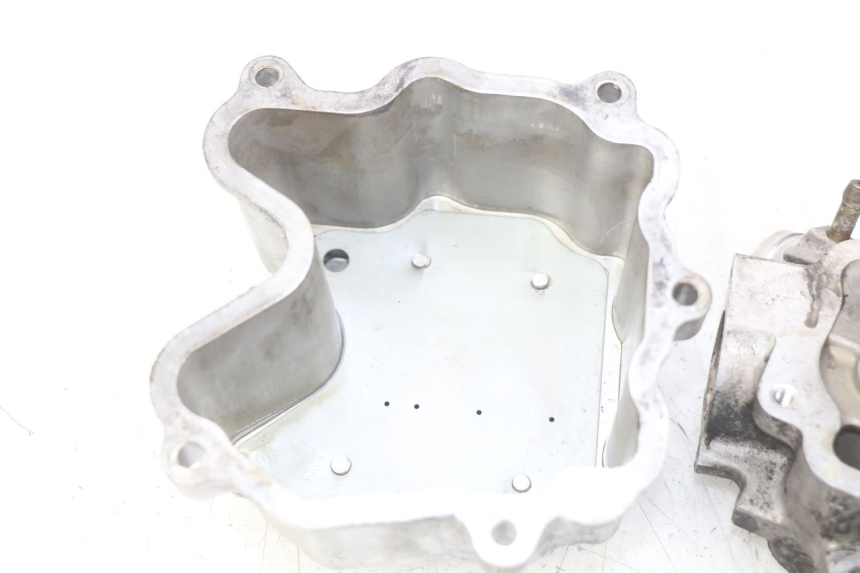 photo de CYLINDER HEAD PEUGEOT ELYSEO 125 (1999 - 2004)