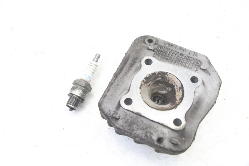 photo de CYLINDER HEAD PEUGEOT ELYSTAR 50 (2002 - 2014)