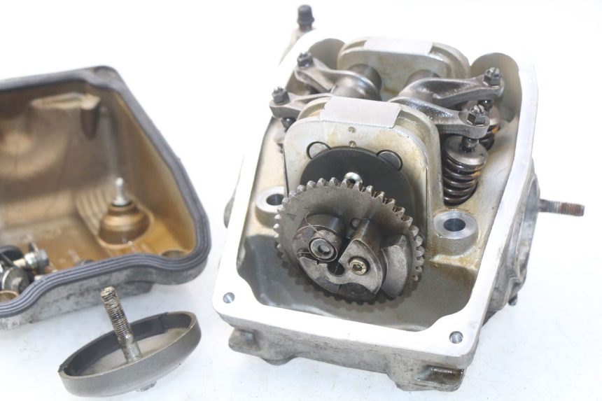 photo de CYLINDER HEAD PEUGEOT SATELIS 500 (2007 - 2013)