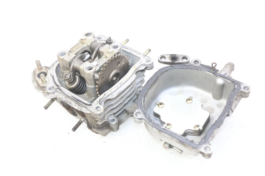 photo de CYLINDER HEAD PEUGEOT V-CLIC VCLIC 50 (2007 - 2013)