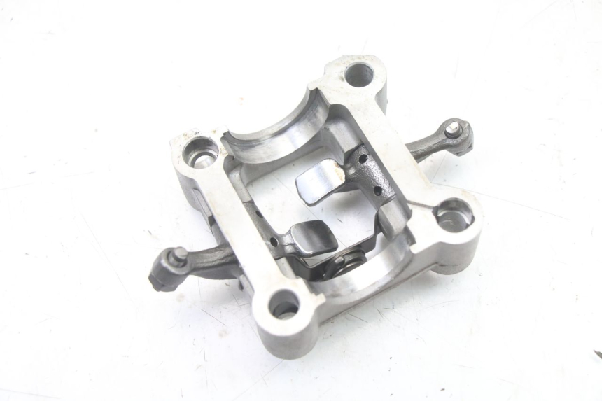 photo de CYLINDER HEAD PEUGEOT VIVACITY 125 (2010 - 2017)