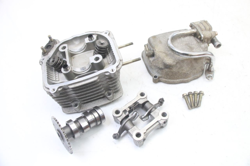 photo de CYLINDER HEAD PEUGEOT VIVACITY 125 (2010 - 2017)