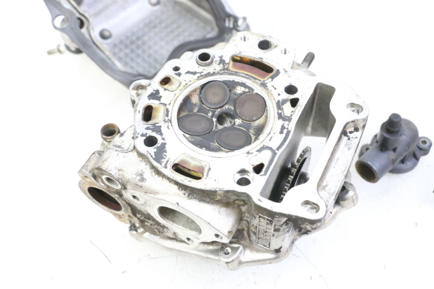 photo de CYLINDER HEAD PIAGGIO MP3 125 (2006 - 2014)