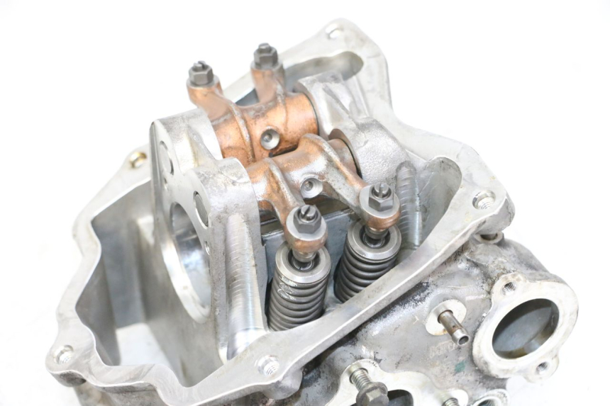 photo de CYLINDER HEAD PIAGGIO VESPA GRANTURISMO 200 (2004 - 2005)