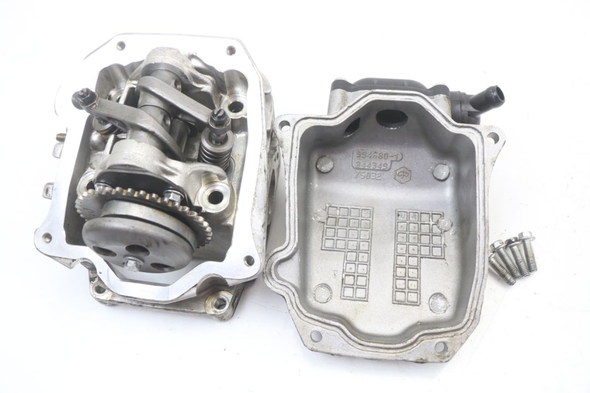 photo de Cylinder head PIAGGIO VESPA LX 125 (2005 - 2010)