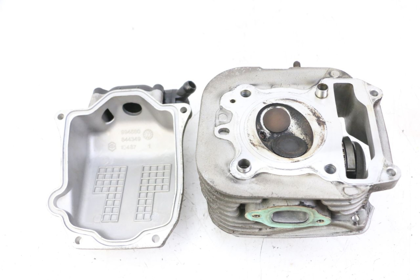 photo de CYLINDER HEAD PIAGGIO VESPA LX 150 (2005 - 2013)