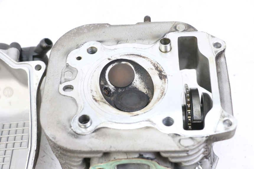 photo de CYLINDER HEAD PIAGGIO VESPA LX 150 (2005 - 2013)