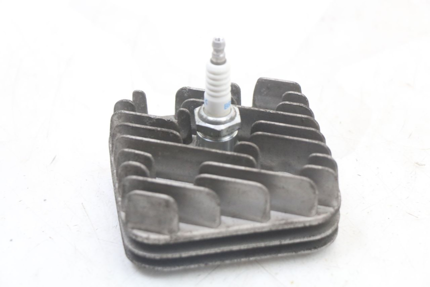 photo de CYLINDER HEAD PIAGGIO VESPA LX 2T 50 (2005 - 2013)