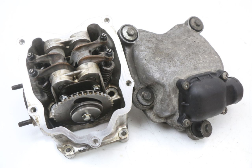 photo de CYLINDER HEAD PIAGGIO X9 125 (2000 - 2003)