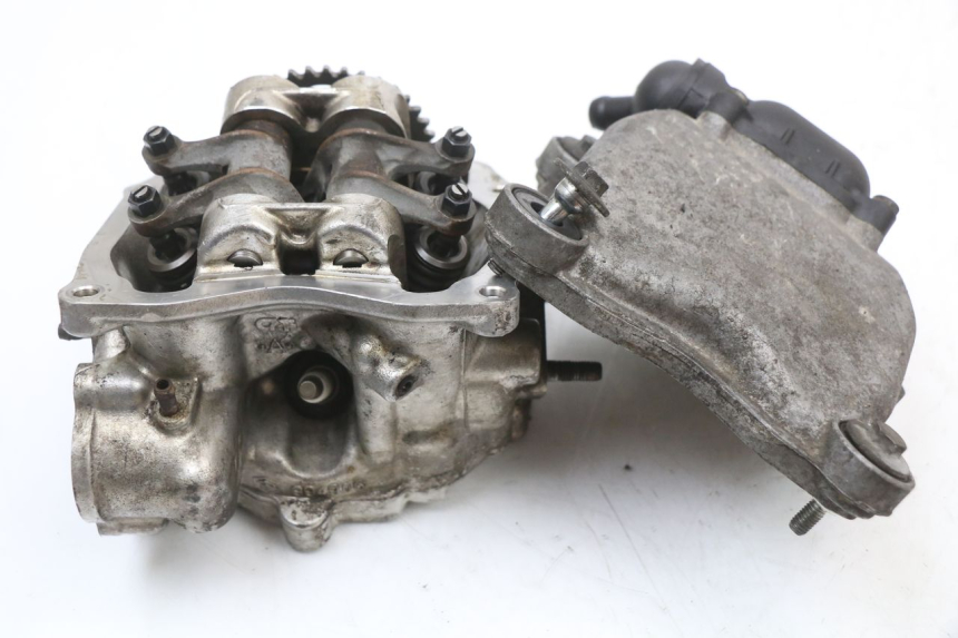 photo de CYLINDER HEAD PIAGGIO X9 125 (2000 - 2003)