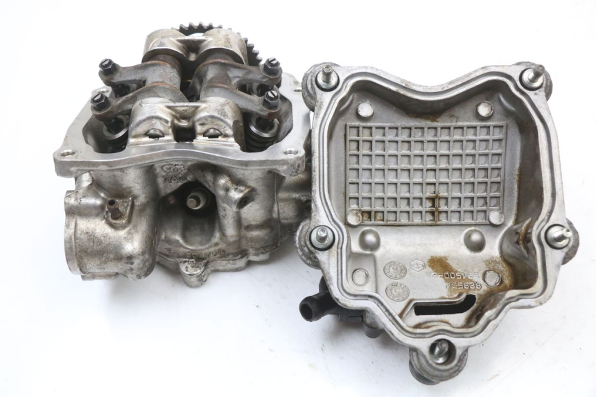 photo de CYLINDER HEAD PIAGGIO X9 125 (2000 - 2003)