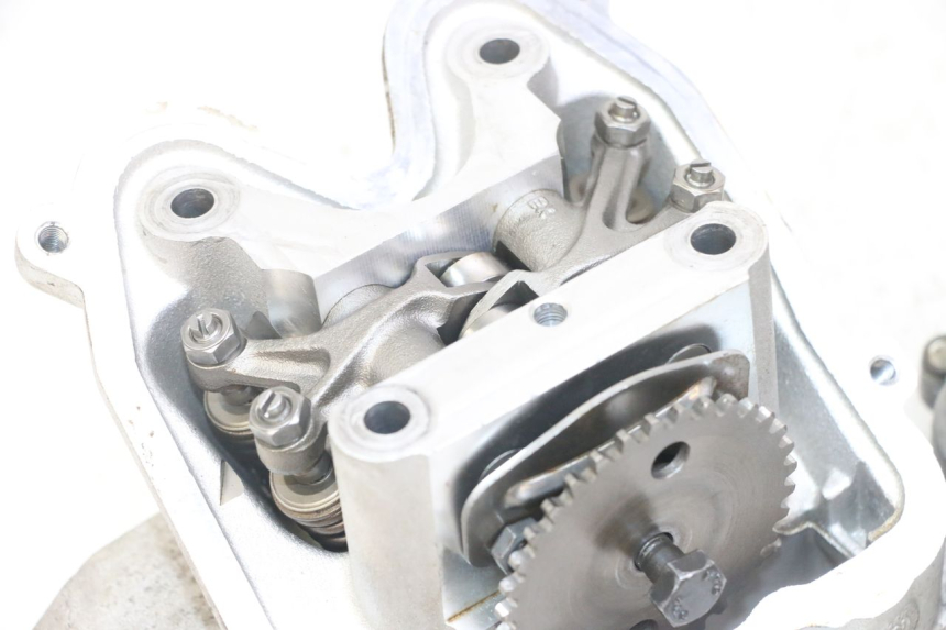 photo de CYLINDER HEAD PEUGEOT SATELIS 125 (2013 - 2018)