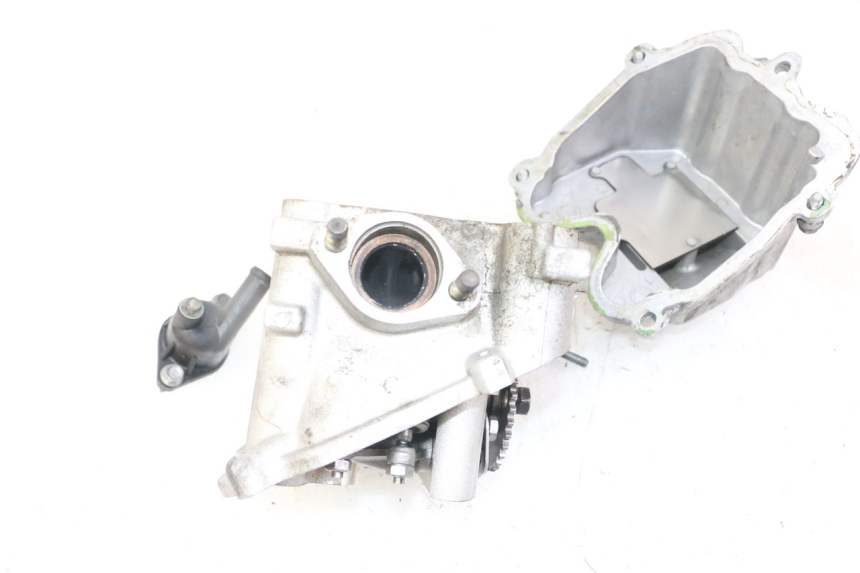 photo de CYLINDER HEAD PEUGEOT SATELIS 125 (2013 - 2018)