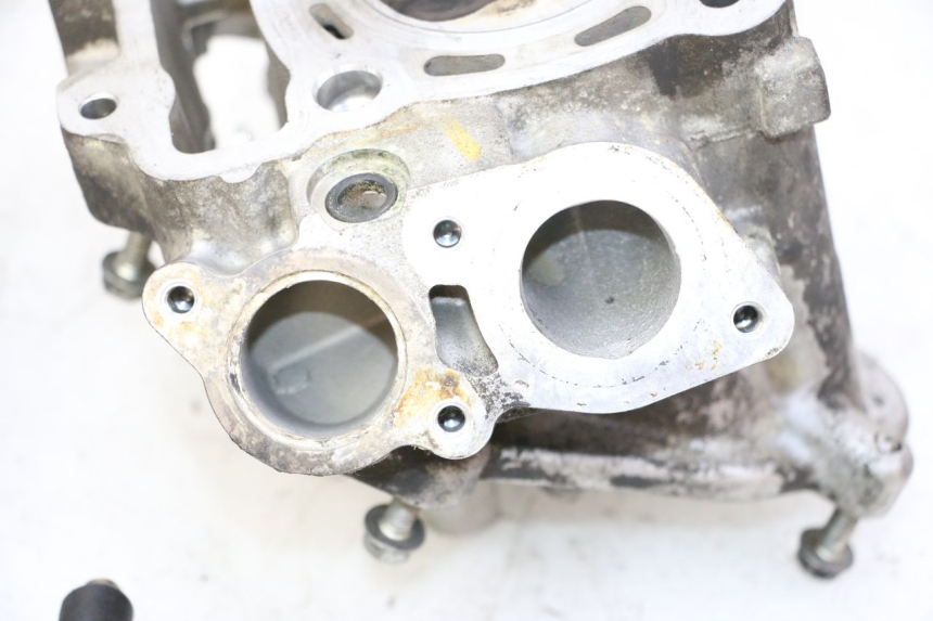 photo de CYLINDER HEAD PEUGEOT SATELIS 125 (2013 - 2018)