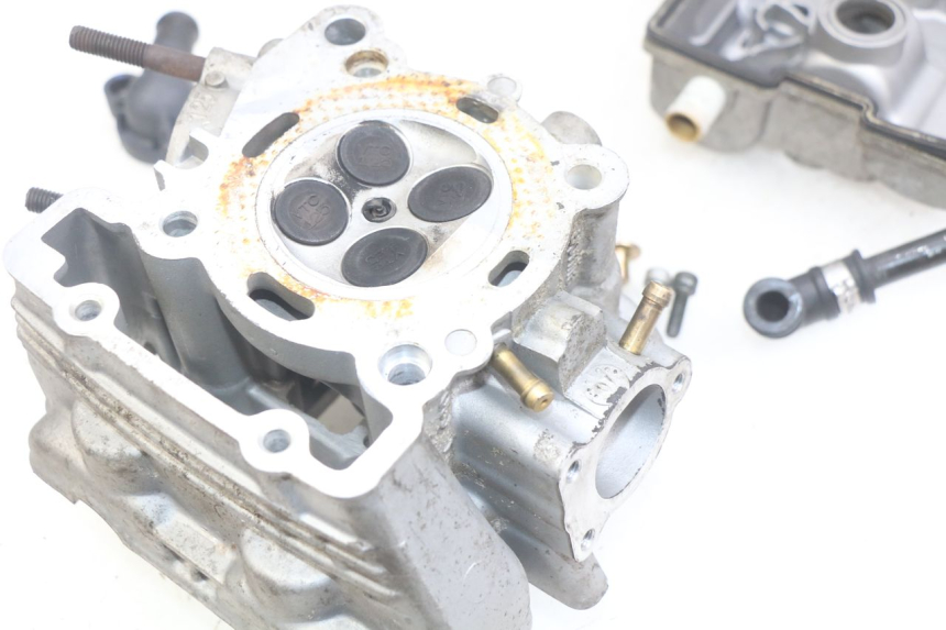 photo de CYLINDER HEAD APRILIA SCARABEO LIGHT 125 (2007 - 2011)