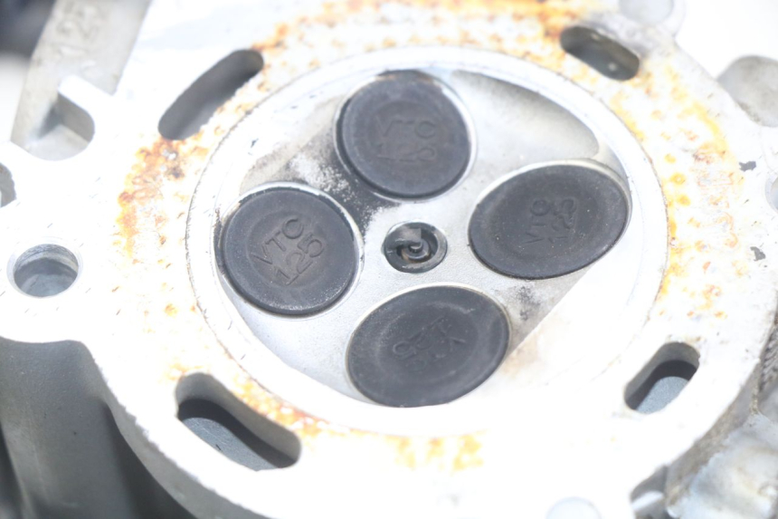 photo de CYLINDER HEAD APRILIA SCARABEO LIGHT 125 (2007 - 2011)