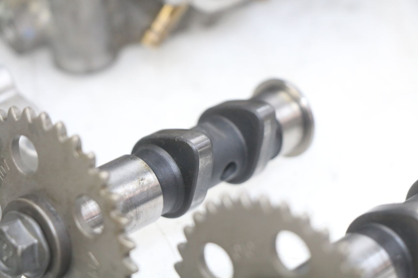 photo de CYLINDER HEAD APRILIA SCARABEO LIGHT 125 (2007 - 2011)