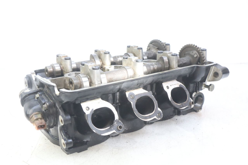 photo de CYLINDER HEAD TRIUMPH SPRINT ST 955 (1999 - 2001)