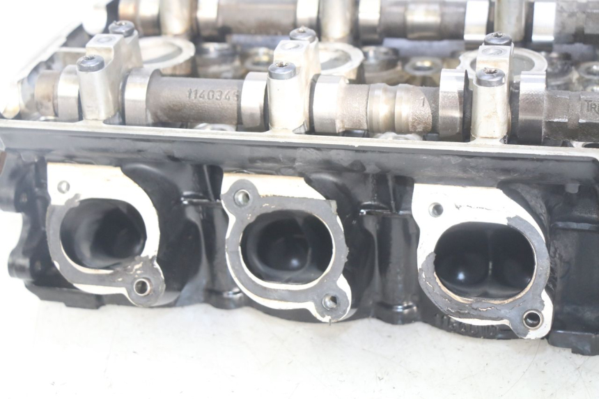 photo de CYLINDER HEAD TRIUMPH SPRINT ST 955 (1999 - 2001)