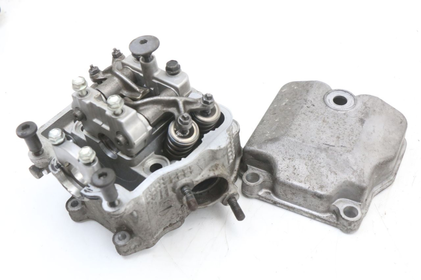 photo de CYLINDER HEAD SUZUKI BURGMAN 125 (2007 - 2014)