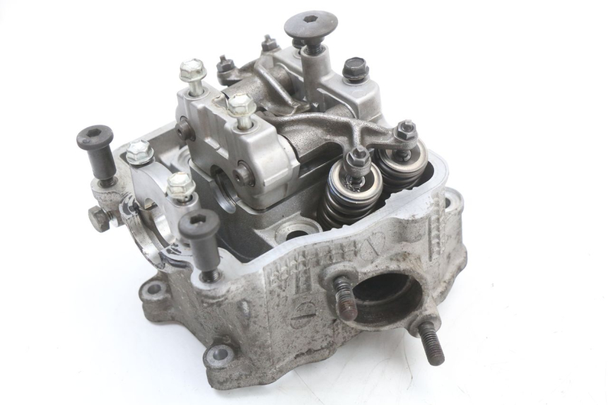 photo de CYLINDER HEAD SUZUKI BURGMAN 125 (2007 - 2014)