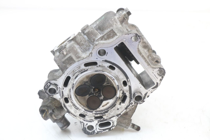 photo de CYLINDER HEAD SUZUKI BURGMAN 125 (2007 - 2014)