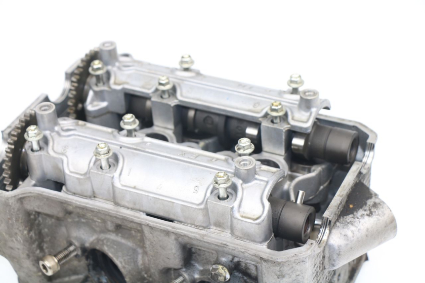 photo de CYLINDER HEAD SUZUKI BURGMAN EXECUTIVE ABS 650 (2006 - 2012)