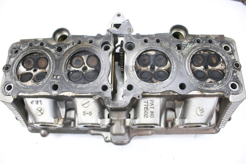 photo de CYLINDER HEAD SUZUKI GSF S BANDIT 600 (2000 - 2004)