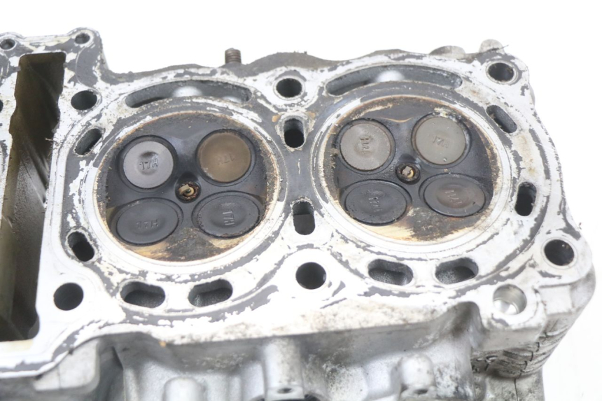 photo de CYLINDER HEAD SUZUKI GSX F GSXF 650 (2007 - 2015)