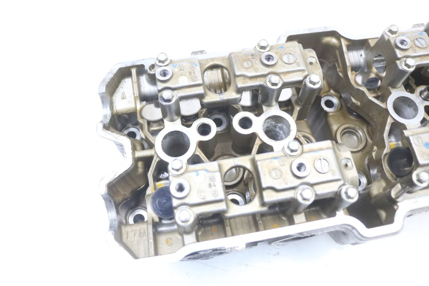 photo de CYLINDER HEAD SUZUKI GSX F GSXF 650 (2007 - 2015)