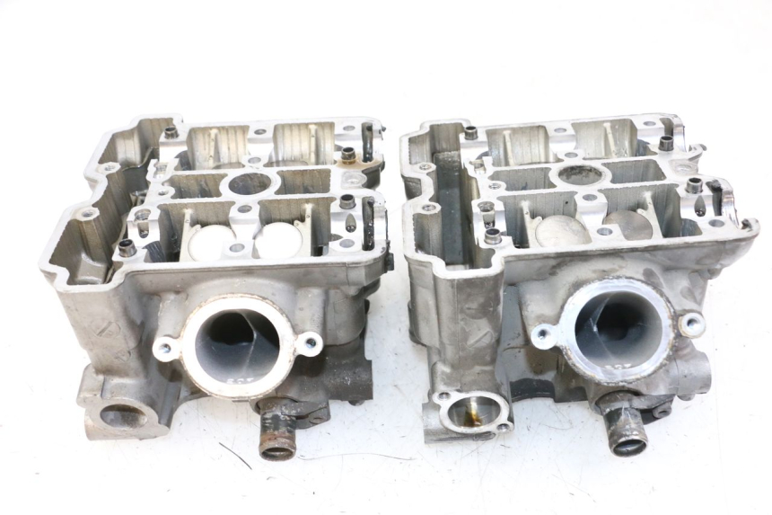 photo de CYLINDER HEAD SUZUKI SV S 650 (1999 - 2002)