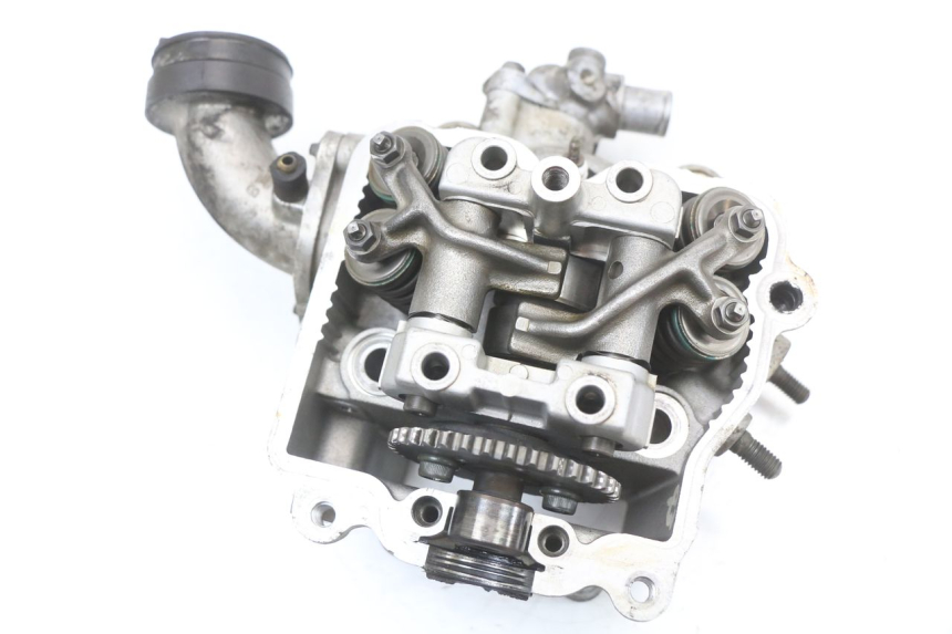 photo de CYLINDER HEAD SUZUKI UH BURGMAN 125 (2002 - 2006)