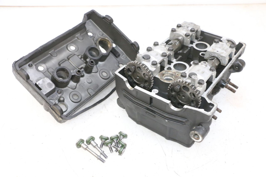 photo de CYLINDER HEAD YAMAHA TDM ABS 900 (2002 - 2014)