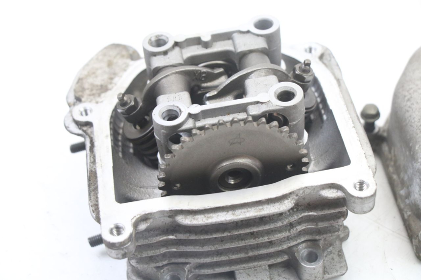 photo de CYLINDER HEAD TNT MOTOR ROMA 10' 4T 50 (2019 - 2022)