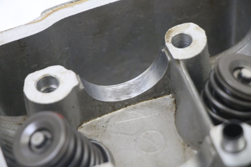 photo de CYLINDER HEAD PEUGEOT V-CLIC VCLIC 50 (2007 - 2013)