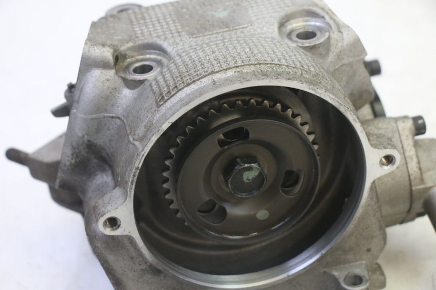 photo de CYLINDER HEAD YAMAHA X-MAX XMAX 250 (2006 - 2009)