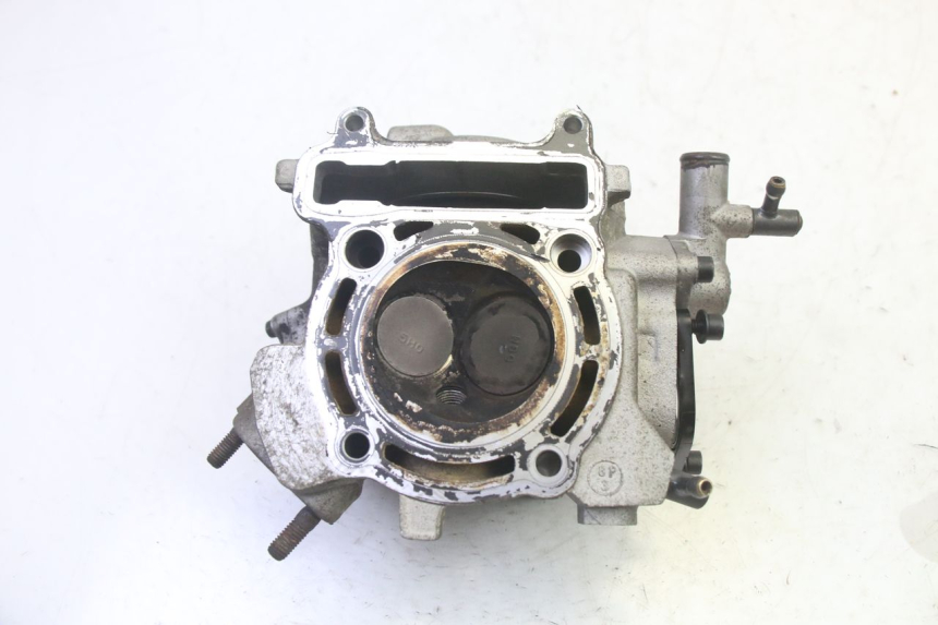 photo de CYLINDER HEAD YAMAHA X-MAX XMAX 250 (2006 - 2009)