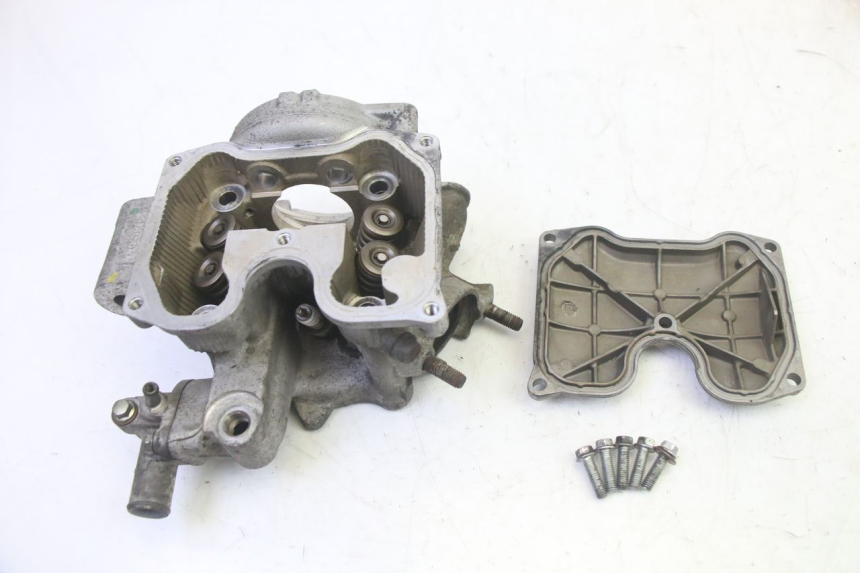 photo de CYLINDER HEAD YAMAHA X-MAX XMAX 125 (2010 - 2014)