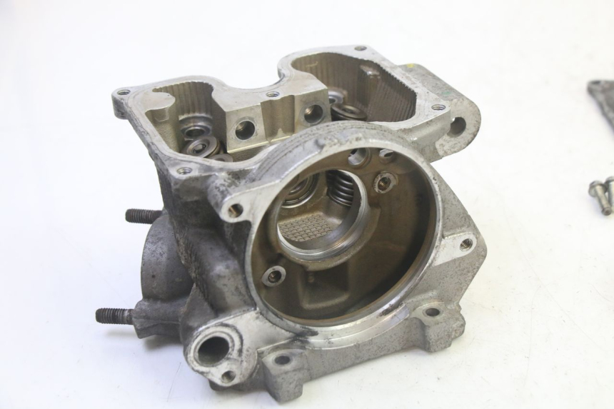 photo de CYLINDER HEAD YAMAHA X-MAX XMAX 125 (2010 - 2014)