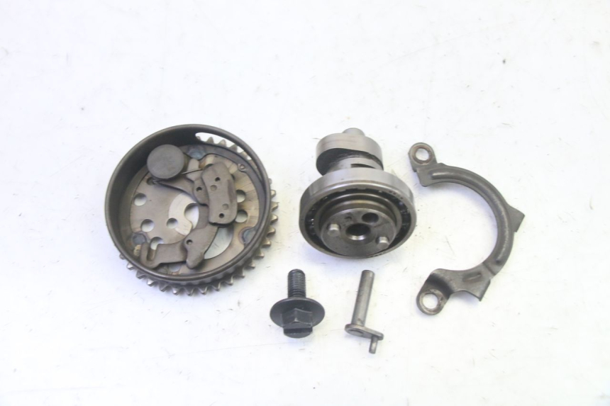 photo de CYLINDER HEAD YAMAHA X-MAX XMAX 125 (2010 - 2014)