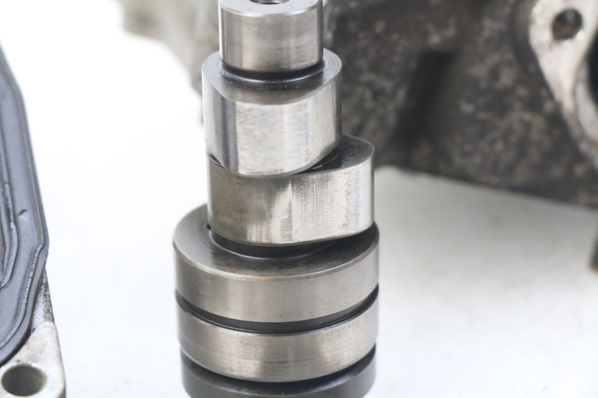 photo de CYLINDER HEAD PIAGGIO X9 EVOLUTION 500 (2003 - 2005) - Additional view of the item