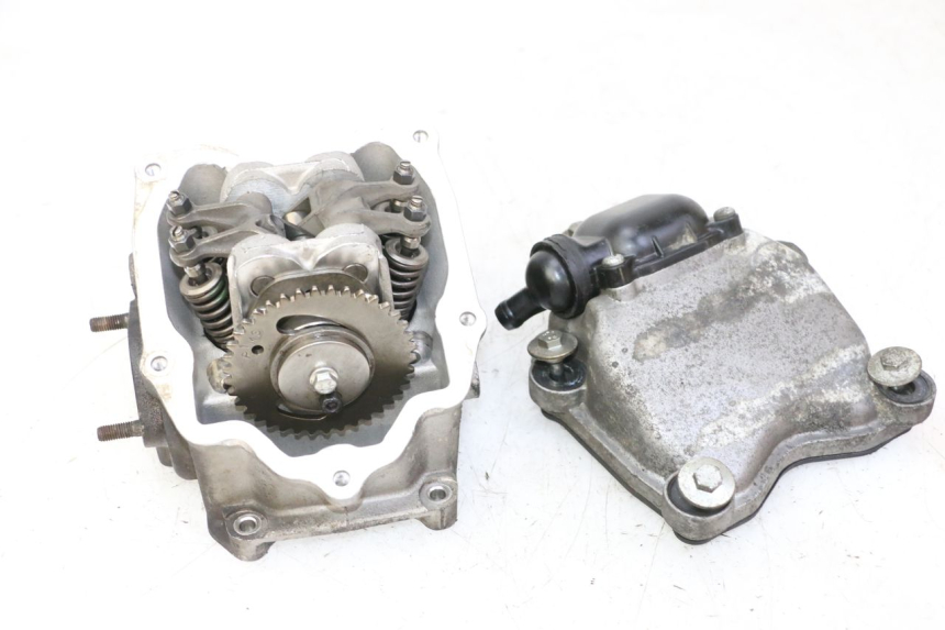 photo de CYLINDER HEAD PIAGGIO XEVO - X EVO 125 (2007 - 2016)