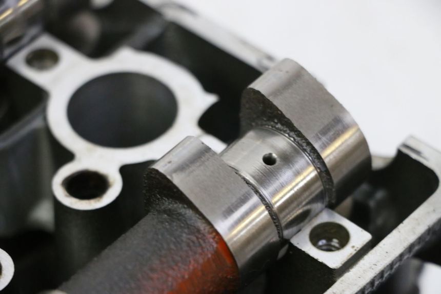 photo de CYLINDER HEAD YAMAHA XJ6 600 (2008 - 2016)