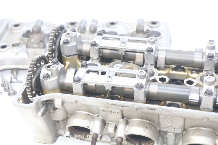 photo de CYLINDER HEAD YAMAHA FJR ABS 1300 (2006 - 2012)