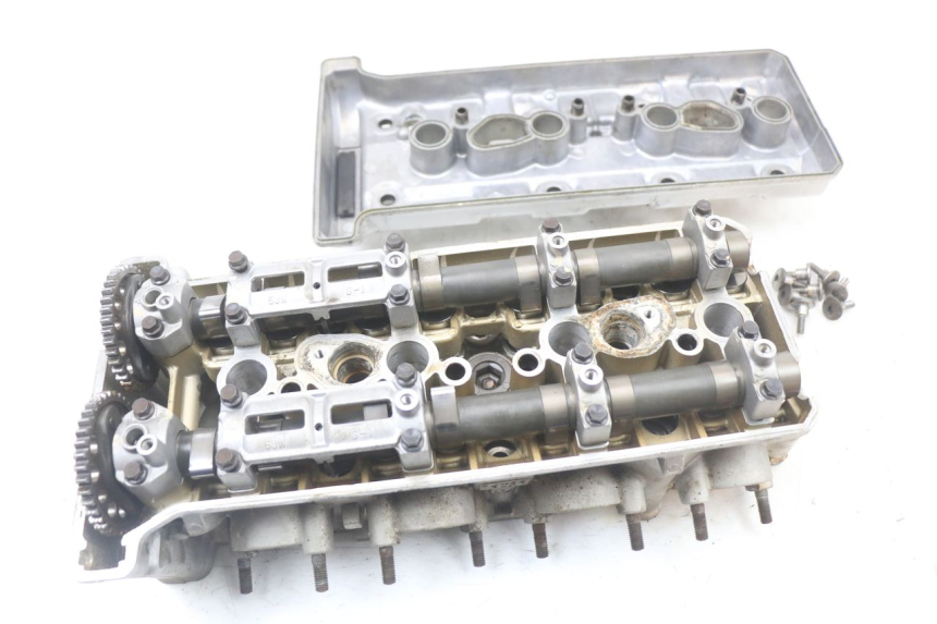 photo de CYLINDER HEAD YAMAHA FJR ABS 1300 (2006 - 2012)