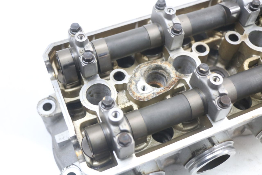 photo de CYLINDER HEAD YAMAHA FJR ABS 1300 (2006 - 2012)