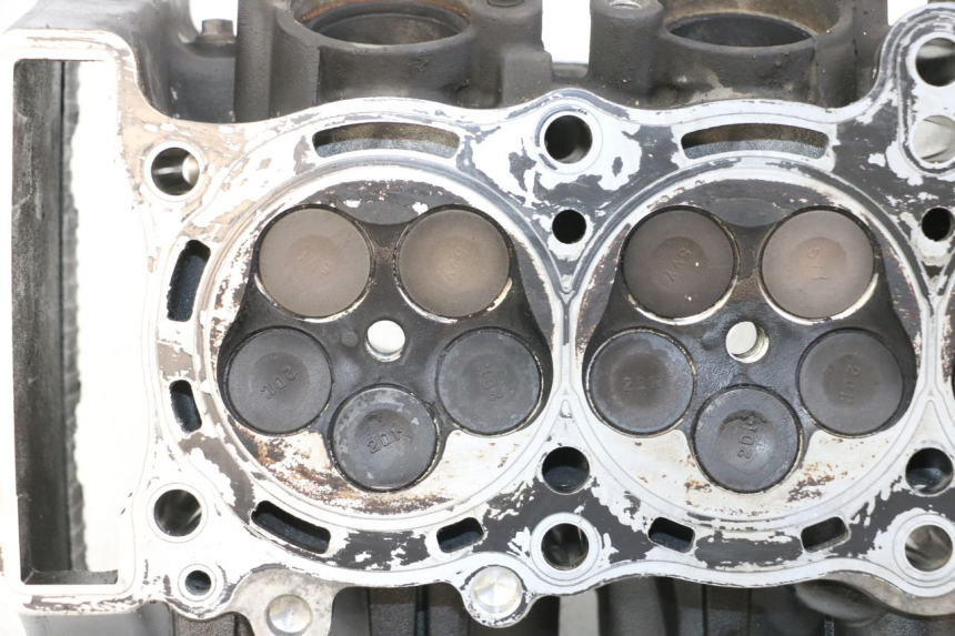 photo de CYLINDER HEAD YAMAHA FZ1 FAZER 1000 (2007 - 2009)