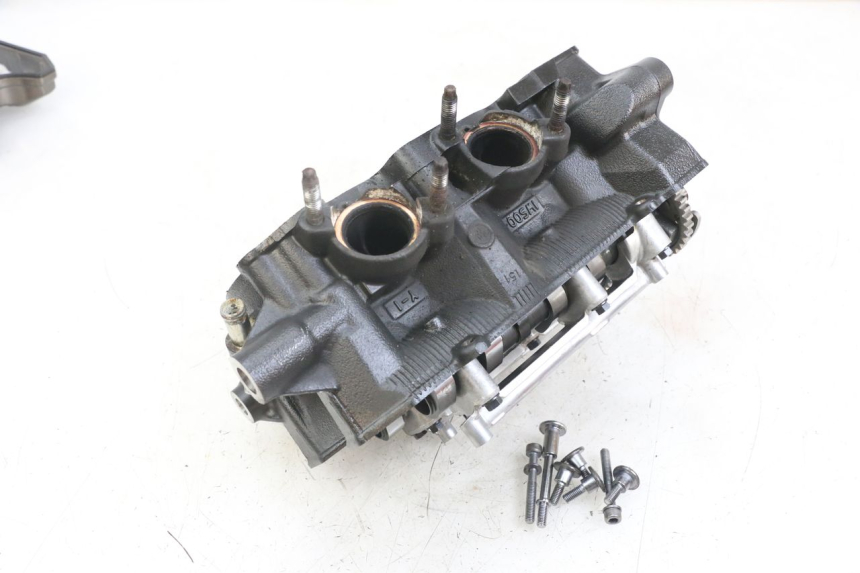 photo de CYLINDER HEAD YAMAHA MT-07 MT07 ABS 700 (2014 - 2017)