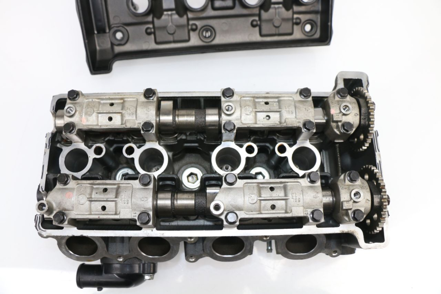 photo de CYLINDER HEAD YAMAHA XJ6 ABS 600 (2008 - 2016)